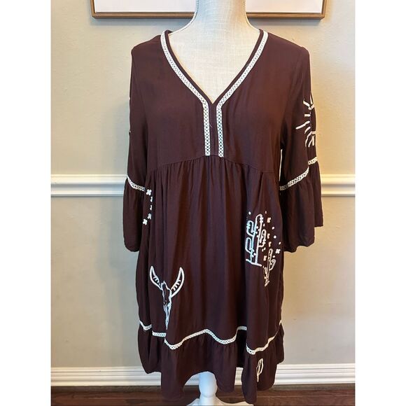 Women's Ariat Embroidered Stories Deep Mahogany Dress Size Medium - Picture 2 of 9